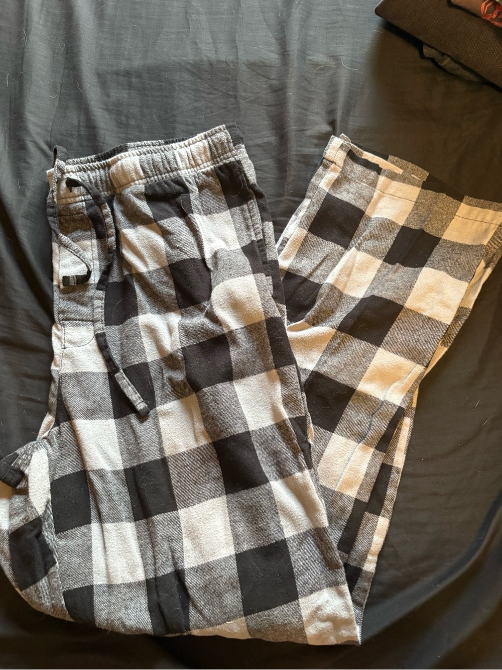 Men's Black & White Buffalo Plaid Lounge Pants